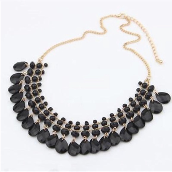 Retro black look at me necklace - Picture 1 of 1